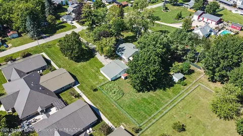 View/Area - 103 S Washington St, Perry, MI 48872 photo 2 of 3