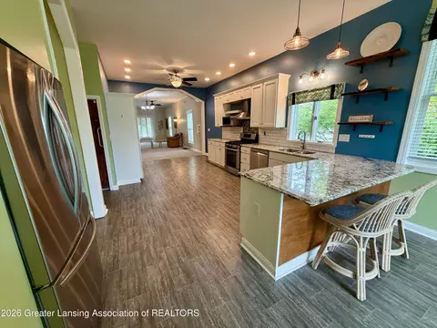 Kitchen - 919 Degroff St, Grand Ledge, MI 48837 photo 7 of 8
