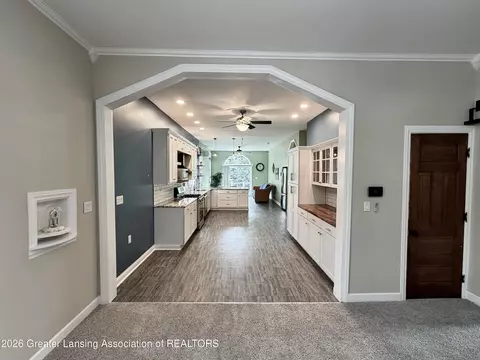 Entry Way - 919 Degroff St, Grand Ledge, MI 48837 photo 1 of 3