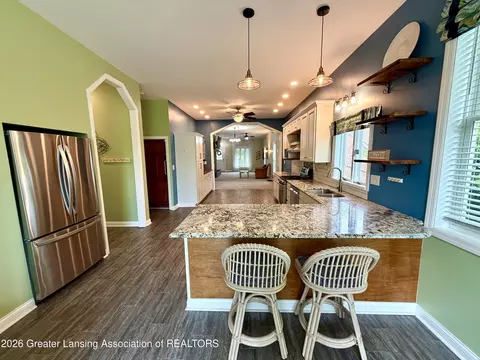 Kitchen - 919 Degroff St, Grand Ledge, MI 48837 photo 8 of 8