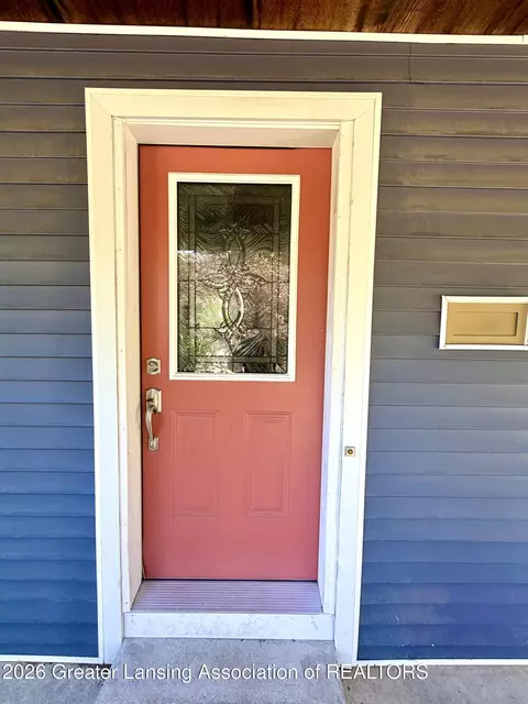 Exterior - 919 Degroff St, Grand Ledge, MI 48837 photo 5 of 13