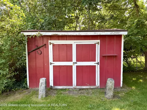 Exterior - 919 Degroff St, Grand Ledge, MI 48837 photo 8 of 13