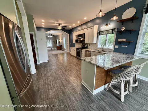 Kitchen - 919 Degroff St, Grand Ledge, MI 48837 photo 4 of 7