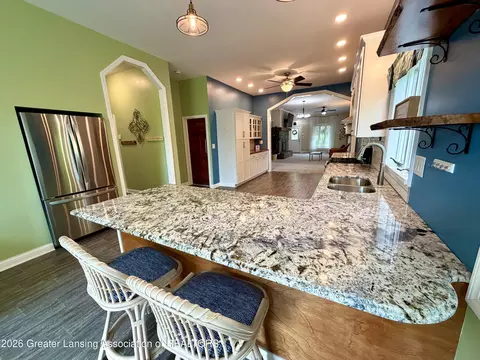 Kitchen - 919 Degroff St, Grand Ledge, MI 48837 photo 6 of 8