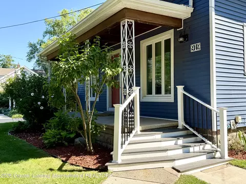 Exterior - 919 Degroff St, Grand Ledge, MI 48837 photo 3 of 13