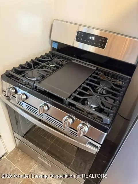 Kitchen - 1916 Beal Ave, Lansing, MI 48910 photo 2 of 2