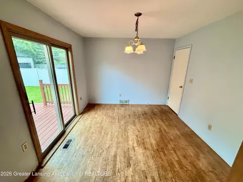 Dining - 744 Walnut St, Charlotte, MI 48813 photo 1 of 2