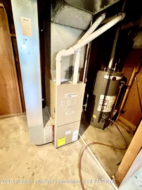 Other - 744 Walnut St, Charlotte, MI 48813 photo 7 of 10