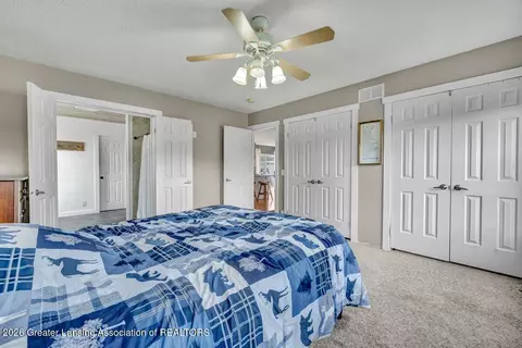 Bedroom - 11791 W Roggy Rd, Sumner, MI 48889 photo 2 of 5