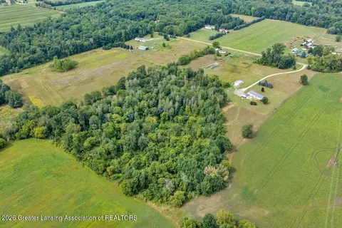 View/Area - 11791 W Roggy Rd, Sumner, MI 48889 photo 7 of 13