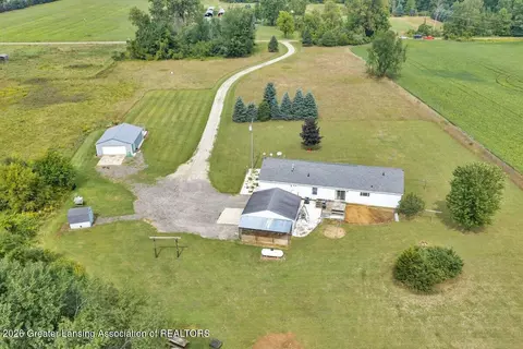 View/Area - 11791 W Roggy Rd, Sumner, MI 48889 photo 11 of 13