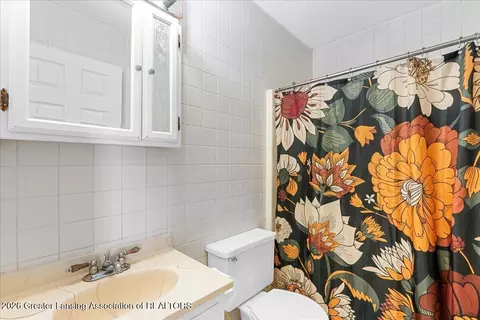 Bath - 15337 Rickard Ln, Bath, MI 48808 photo 1 of 2