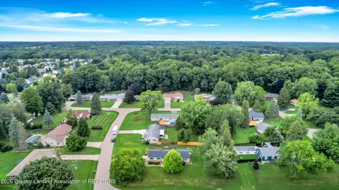 View/Area - 1112 Ro Dic Don Dr, Dewitt, MI 48820 photo 3 of 5