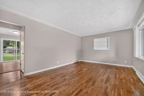 Living - 12916 Rambler Rd, Dewitt, MI 48820 photo 1 of 3