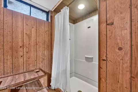 Bath - 12916 Rambler Rd, Dewitt, MI 48820 photo 6 of 6