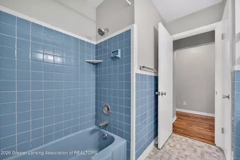 Bath - 12916 Rambler Rd, Dewitt, MI 48820 photo 3 of 6