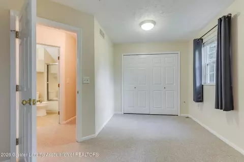 Bedroom - 4275 Keller Rd, Holt, MI 48842 photo 3 of 6