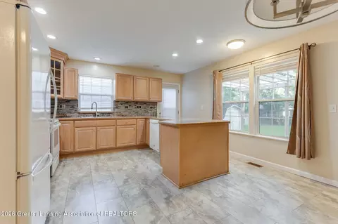 Kitchen - 4275 Keller Rd, Holt, MI 48842 photo 1 of 4
