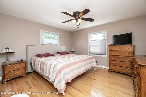Bedroom - 2420 Devonshire Ave, Lansing, MI 48910 photo 1 of 3