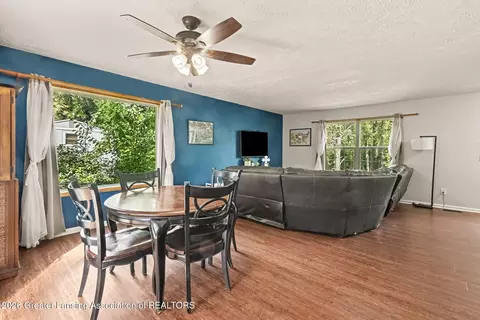 Dining - 12033 Pine Ridge Dr, Perry, MI 48872 photo 1 of 2