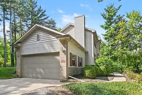 Exterior - 12033 Pine Ridge Dr, Perry, MI 48872 photo 5 of 6