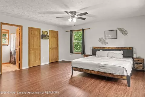 Bedroom - 12033 Pine Ridge Dr, Perry, MI 48872 photo 2 of 5