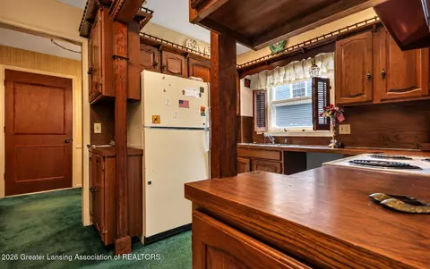 Kitchen - 1908 Persimmon Path, Holt, MI 48842 photo 3 of 3