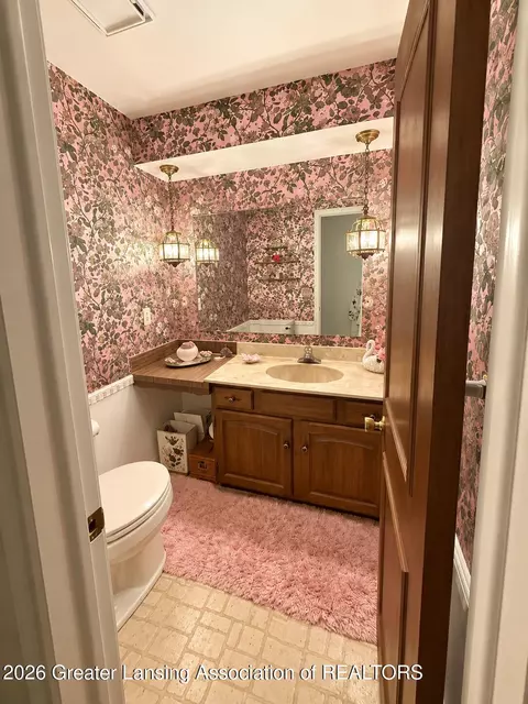 Bath - 1908 Persimmon Path, Holt, MI 48842 photo 1 of 2