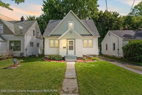1204 Hapeman St, Lansing, MI 48915