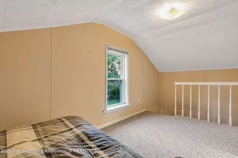 Bedroom - 706 E Higham St, Saint Johns, MI 48879 photo 5 of 7