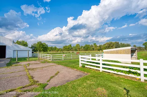 Exterior - 1200 W Howell Rd, Mason, MI 48854 photo 6 of 18