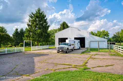 Exterior - 1200 W Howell Rd, Mason, MI 48854 photo 5 of 18