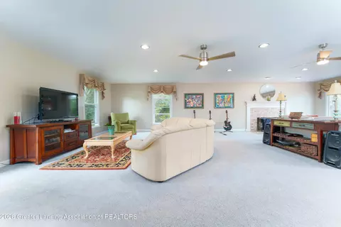 Living - 1200 W Howell Rd, Mason, MI 48854 photo 2 of 5