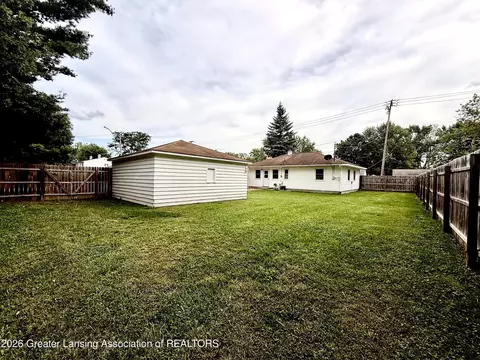 Exterior - 4592 Holt Rd, Holt, MI 48842 photo 7 of 7