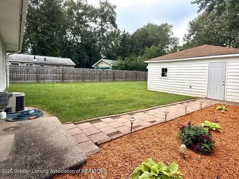 Exterior - 4592 Holt Rd, Holt, MI 48842 photo 2 of 7