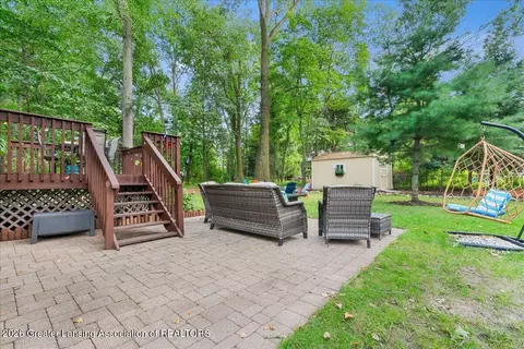 Exterior - 1067 Wild Ginger Trl, Haslett, MI 48840 photo 4 of 7