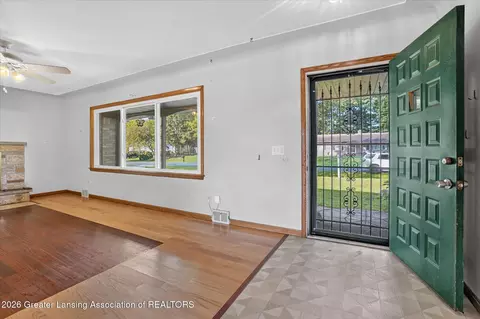 Entry Way - 15157 Pinehurst Dr, Lansing, MI 48906 photo 1 of 1