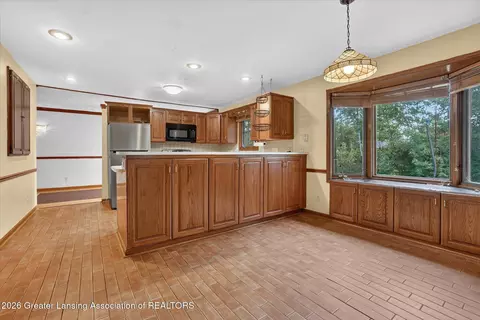 Other - 15157 Pinehurst Dr, Lansing, MI 48906 photo 5 of 13