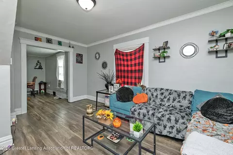 Entry Way - 1601 Bailey St, Lansing, MI 48910 photo 2 of 3