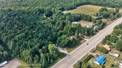 0 E Pickard Rd, Mount Pleasant, MI 48858 photo 3