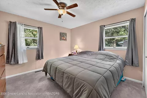 Bedroom - 7646 Jon Scott Dr, Grand Ledge, MI 48837 photo 5 of 6