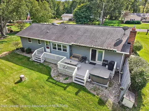 View/Area - 7646 Jon Scott Dr, Grand Ledge, MI 48837 photo 2 of 13