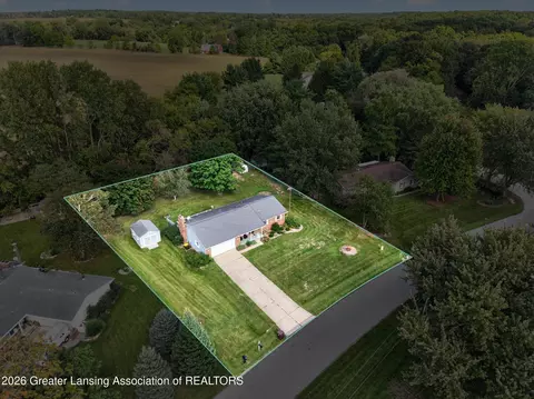 View/Area - 7646 Jon Scott Dr, Grand Ledge, MI 48837 photo 8 of 13
