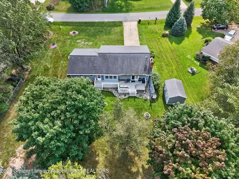 View/Area - 7646 Jon Scott Dr, Grand Ledge, MI 48837 photo 3 of 13
