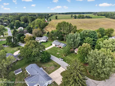 View/Area - 7646 Jon Scott Dr, Grand Ledge, MI 48837 photo 10 of 13