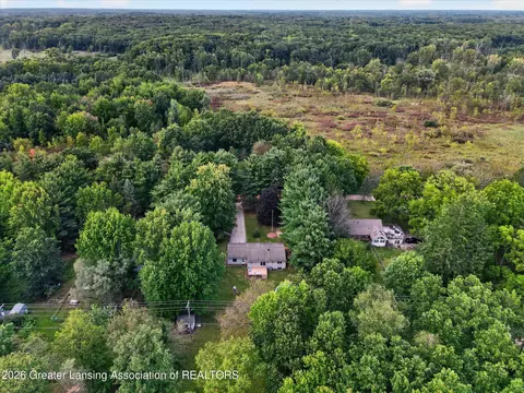 View/Area - 9980 E Stoll Rd, Haslett, MI 48840 photo 4 of 8