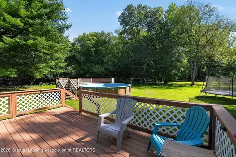 Exterior - 9980 E Stoll Rd, Haslett, MI 48840 photo 6 of 12