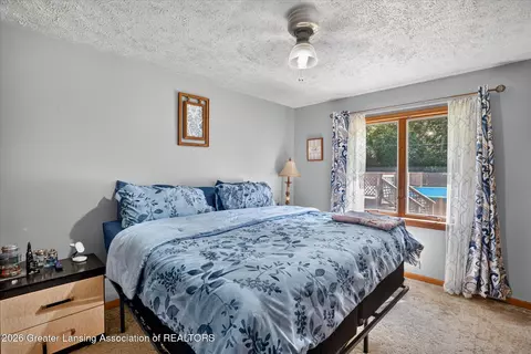 Bedroom - 9980 E Stoll Rd, Haslett, MI 48840 photo 2 of 11