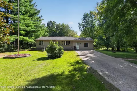 Exterior - 9980 E Stoll Rd, Haslett, MI 48840 photo 2 of 12