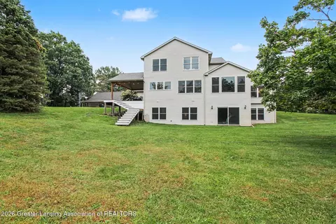 Exterior - 12110 Scotch Hollow Dr, Bath, MI 48808 photo 6 of 6